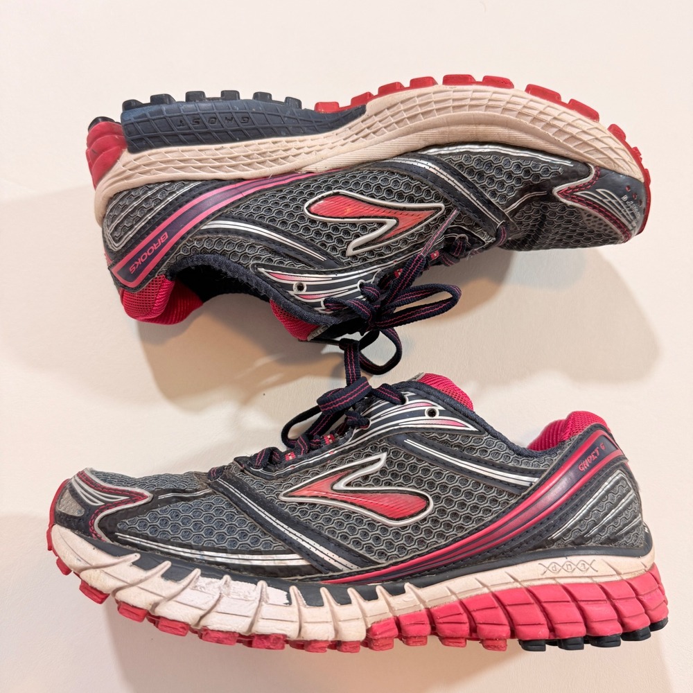 Brooks Ghost 6 Running Shoes Womens 7 Grey Pink Neutral Sneakers 1201381B984